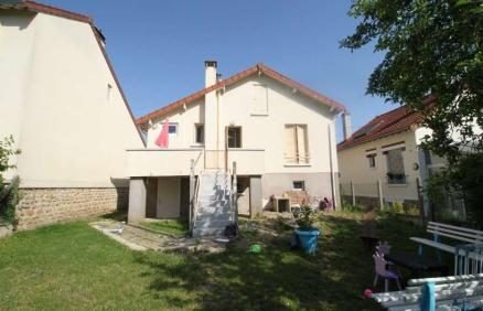 Maison côté jardin avant les travaux d’extension